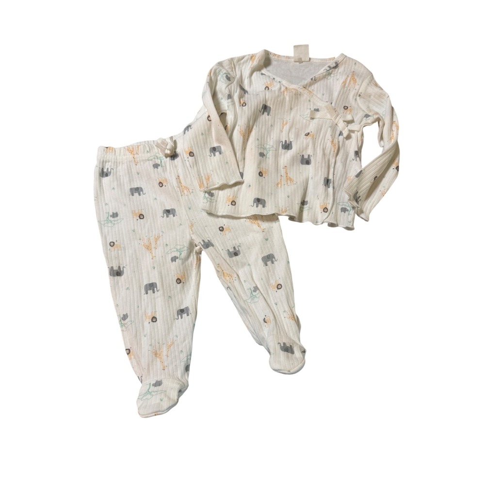 NWOT Blueberry Organics Size 6-9M Baby Outfit White Zoo Animals Soft Unisex